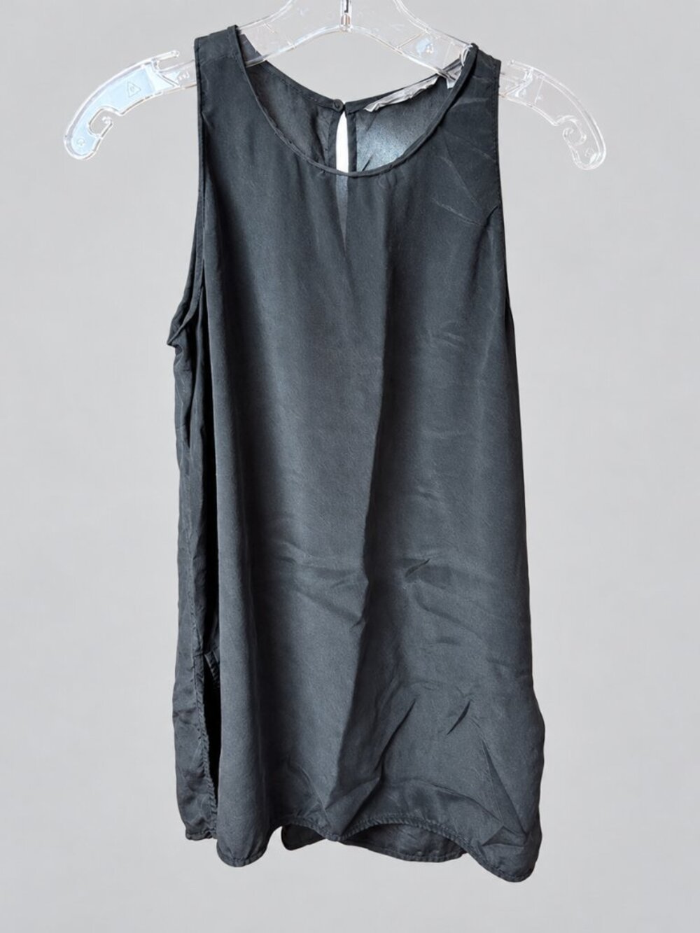 Athleta 100% Silk Long Blouse Size XS Lightweight Luxury